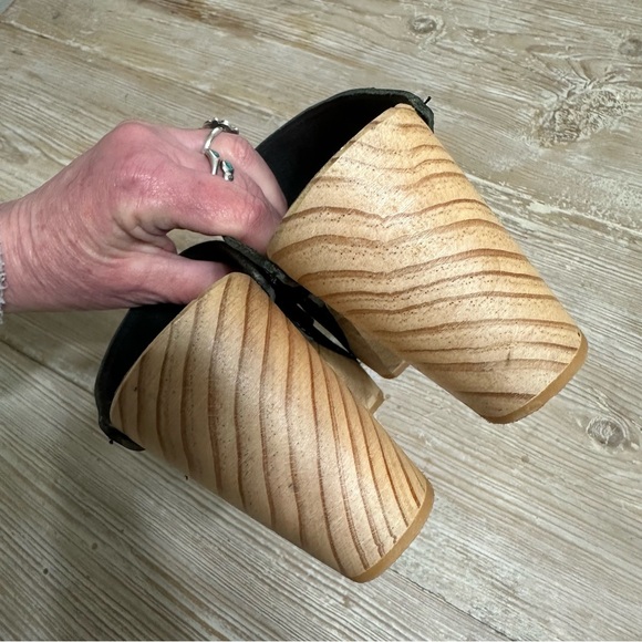 NWOB Sandgrens Venice Fringed Heeled Clog Mule Black Leather Scandi 6-6.5 - Picture 13 of 15